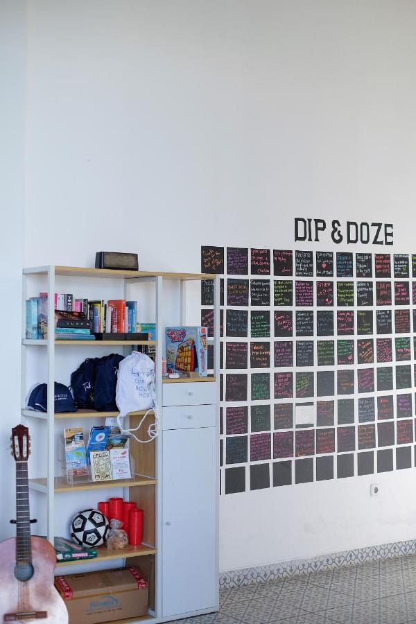 Хостел Dip & Doze Living Чангу Экстерьер фото